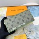 プレゼント ----財布