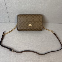 Coach (コーチ)バッグ新作