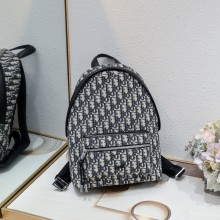 Dior（ディオール）リュッパック人気