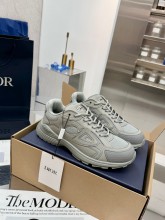 Dior（ディオール）スニーカー 人気25ss
