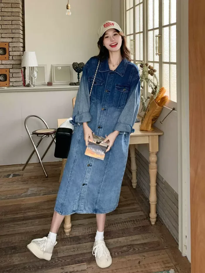 Gradient blue denim dress women's spring and autumn 2024 new loose straight shirt skirt