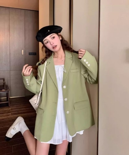 Green suit jacket for women's Spring and Autumn 2024 new Korean version loose and high-end salt style dressing light mature suit top