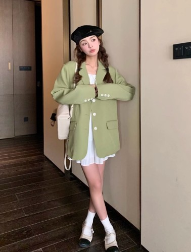 Green suit jacket for women's Spring and Autumn 2024 new Korean version loose and high-end salt style dressing light mature suit top