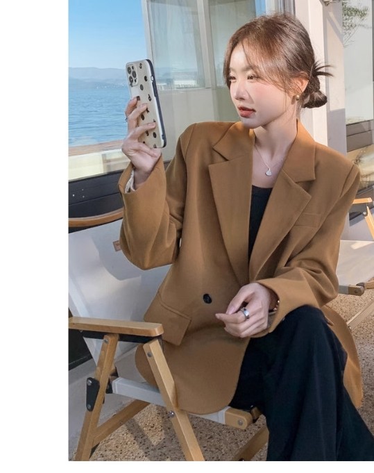 Coffee colored suit jacket for women's Spring and Autumn 2023 new Korean version loose, high-end, temperament, goddess style casual small suit