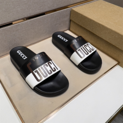 GUCCI Slip-On Slipper With Box