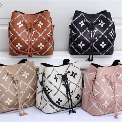 【27*16*26CM】LV Casual Handbag Optional Gift Box