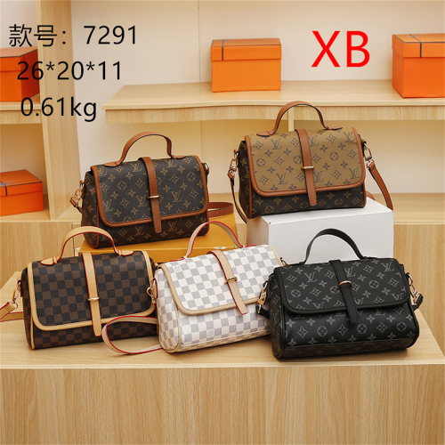 【26*20*11CM】LV Flap Handbag Optional Gift Box