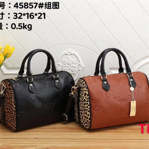 LV Boston Bags Size: 32*16*27CM No Box