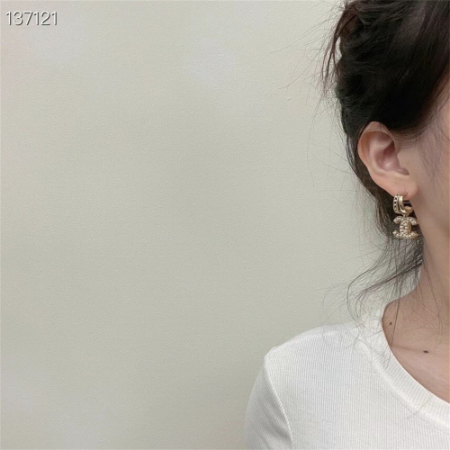 CHANEL Stud Earrings Optional Box