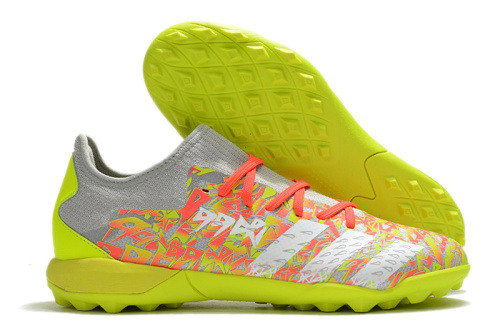 adidas Predator Freak .3 Low TF