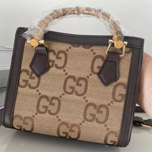 GUCCI Casual Handbag Size: 20*17*8CM With Box