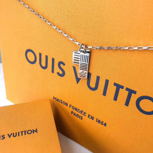 LV Necklaces Optional Box