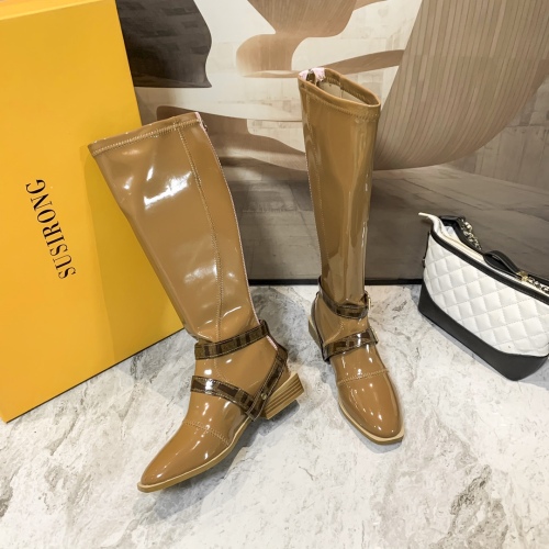 FENDI【3 Color】Boots Size: 35-40 With Box