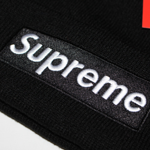 Supreme Knitted Hat
