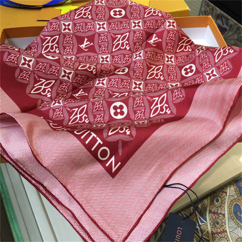 LV【2 Color】Silk Scarf Size: 90*90CM Optional Box