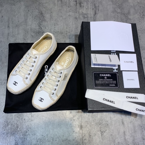 CHANEL【4 Color】Casual Flat Shoes Size: 35-40 With Box