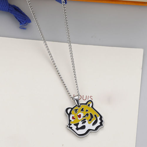 LV Necklaces Optional Box