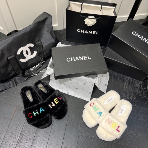 CHANEL Slippers With Box