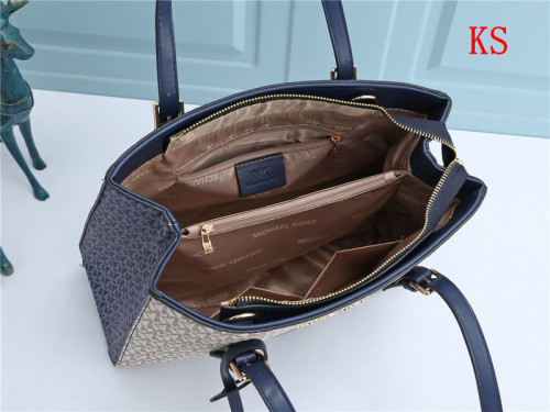 Michael Kors bag Shoulder Bags Size:26*6*15cm xyz8048