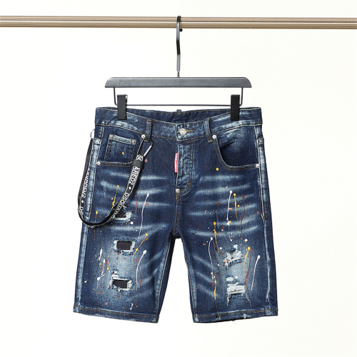 DSQUARED2 Short Jeans Asian Size: 30-40