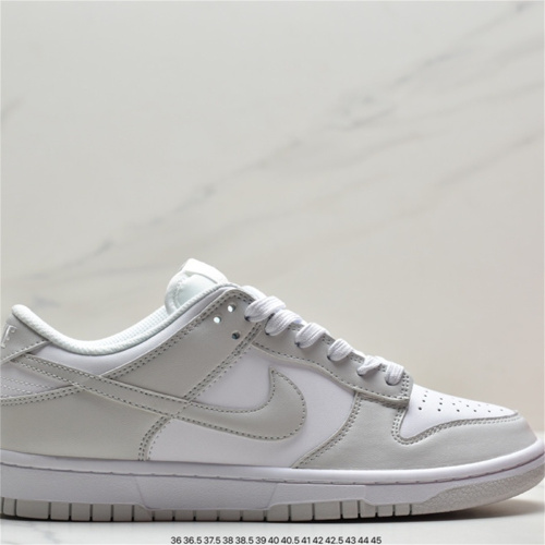 Nike SB Dunk Low