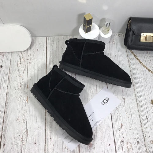 UGG【4 Color】Snow Boots Size: 35-40 With Box