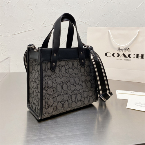 COACH Ss21 Field 4 Color Tote Size: 22*20CM Top Quality With Box xyz21092167