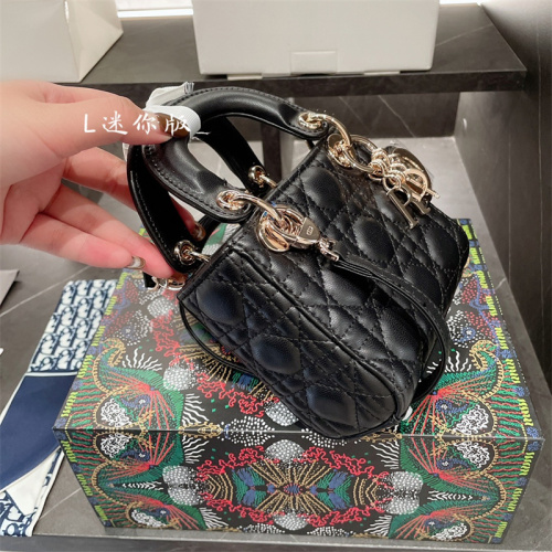 Mini LADY DIOR 4 Color Totes Top Quality With Box Size:13*11CM xyz21092145