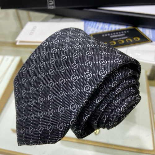 GUCCI Jacquard Silk Tie Optional Box
