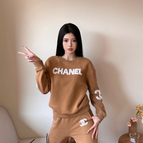 CHANEL Women's spring and autumn Tracksuits