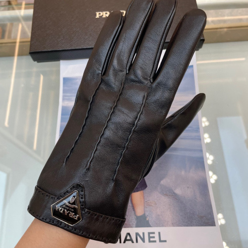 PRADA Men's Glove Sheepskin