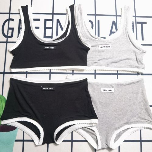 MIU MIU Sports & Outdoors High elasticity 2-piece set