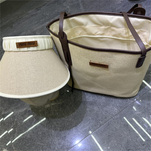 Miu Miu Women's Tote Bag + hat 2-piece set