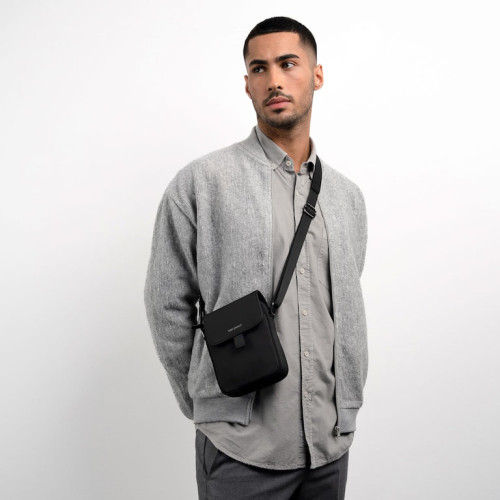 Mala All Black