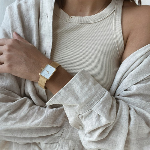 ELEGANCE Watch With Gold Mesh