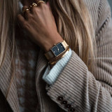 ELEGANCE Watch With Gold Black Mesh