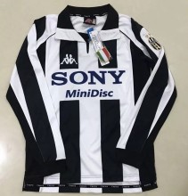 1997-1998 JUV Home Retro Long Sleeve Soccer Jersey