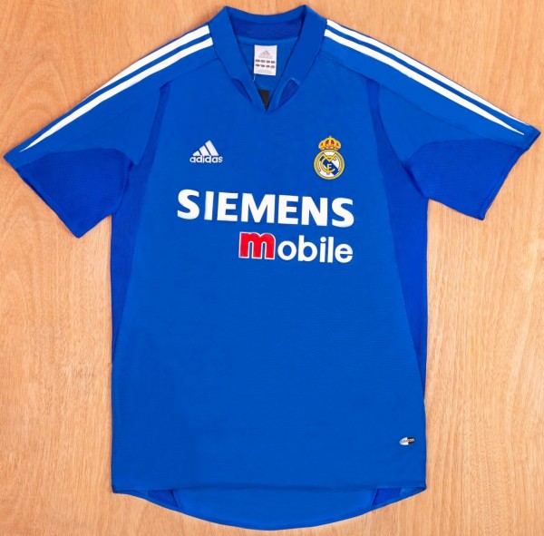 2004-2005 RMA Third Retro Soccer Jersey