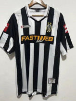 2001-2002 JUV Home Retro Soccer Jersey