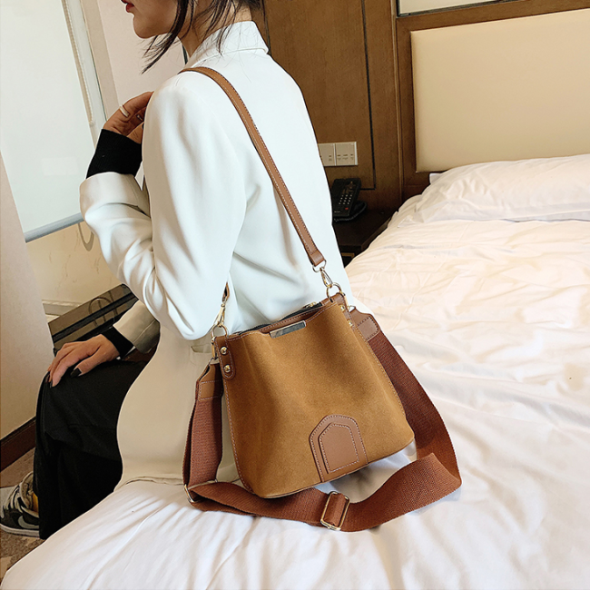 Vintage Scrub Leather Bucket Bags