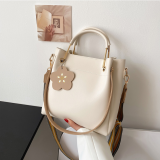 Retro Large-capacity Portable Bucket Bag