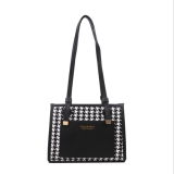 Large Capacity Retro 2022 New Ladies Bag
