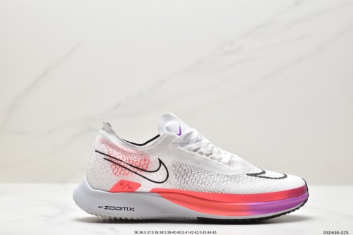 Nike Zoomx Streakfly Proto 跑鞋
