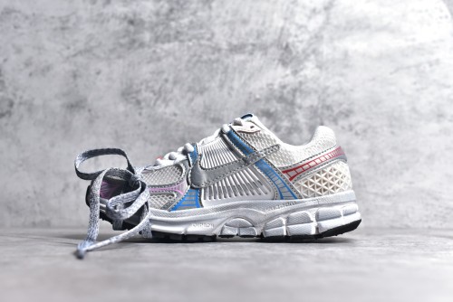 Nike ZOOM Vomero 5 SP 复古风潮 網面運動鞋
