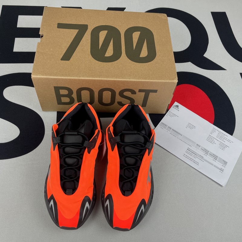 Yeezy Boost 700 MNVN Orange(Unisex)-014
