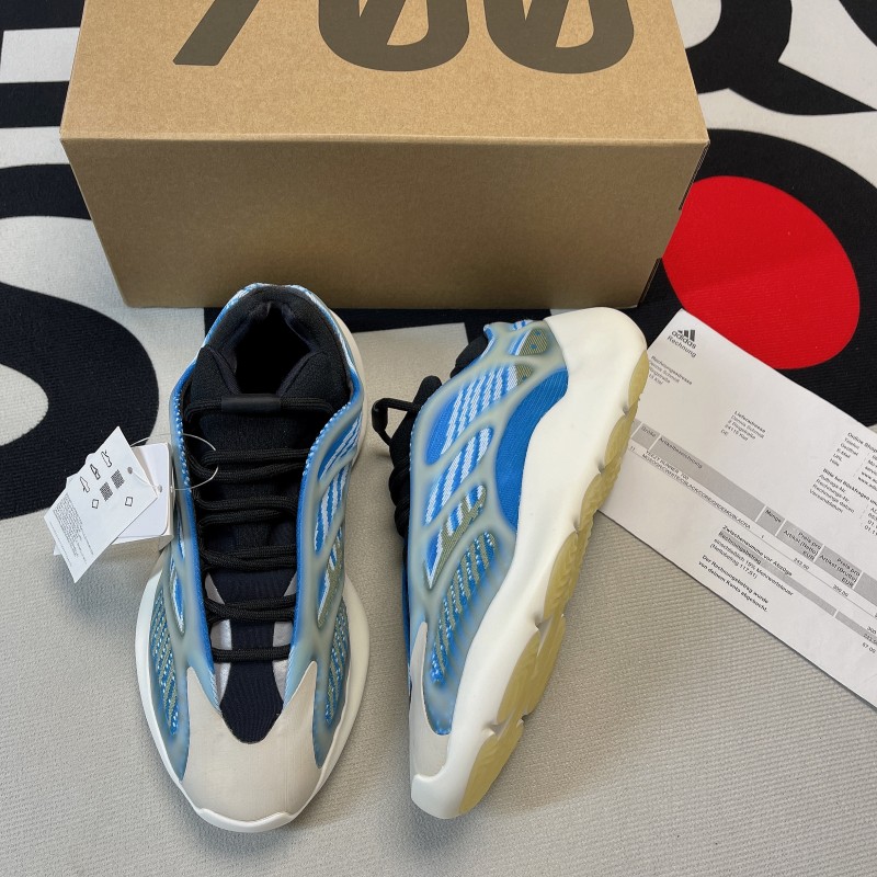Yeezy 700 V3 Arzareth(Unisex)-014