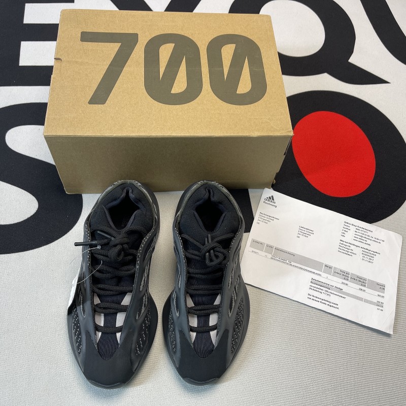 Yeezy 700 V3 Alvah(Unisex)-014