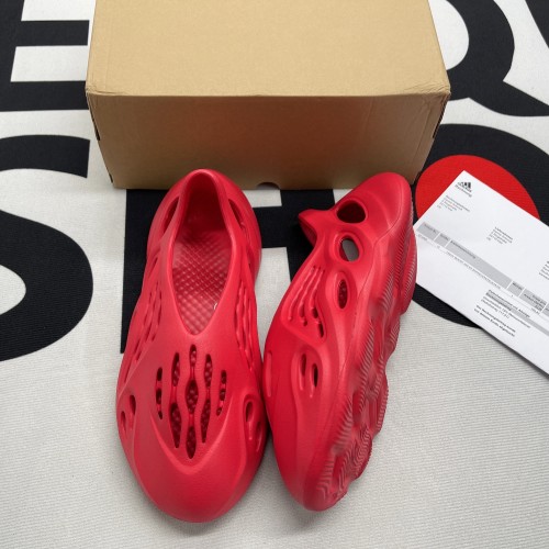 Yeezy Foam RNNR Vermillion(Unisex)-041