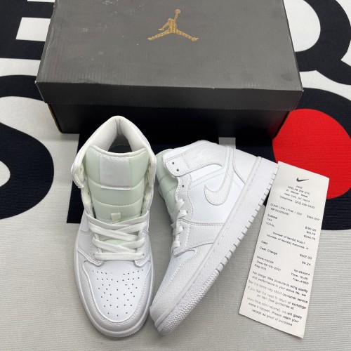 Jordan 1 Mid Triple White Tumbled Leather (GS)