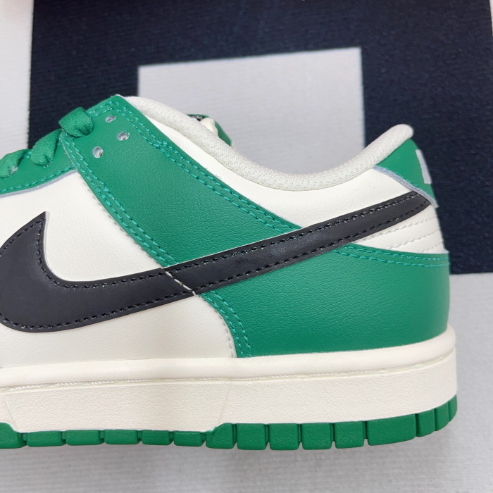 Nike Dunk Low SE Lottery Pack Malachite Green(Unisex)